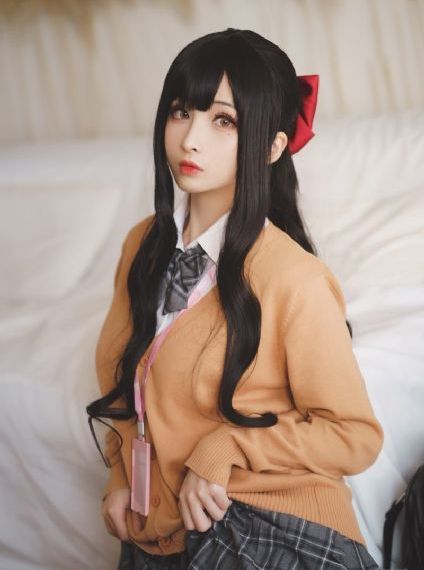 年轻的秘书在线观看