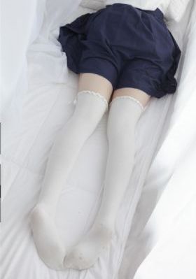 哭泣少女
